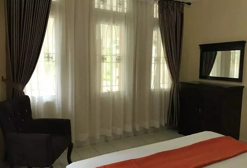 Villa Sofia Kota Bunga