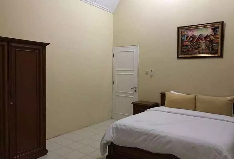 Villa Sofia Kota Bunga