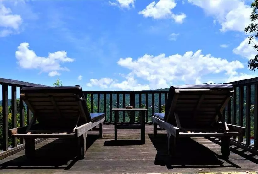 Aamiaismajoitus (B&B) Swar Bali Lodge