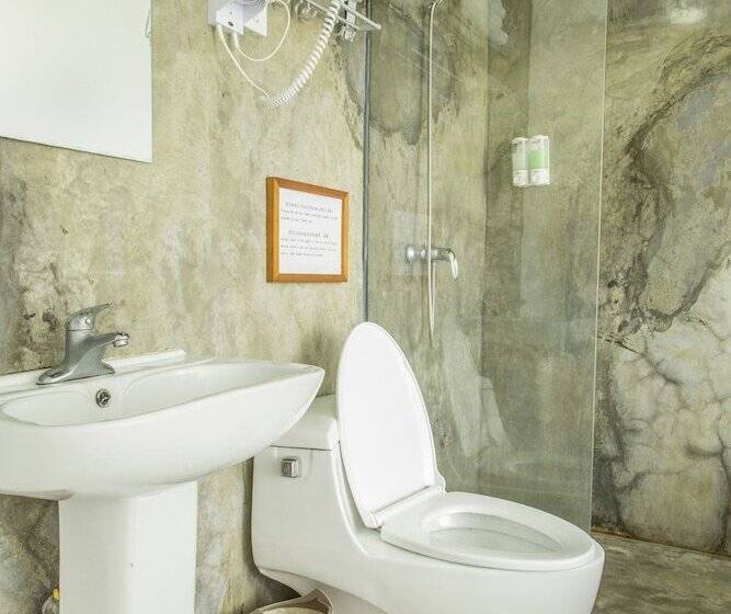 פונדק Mountain Stream