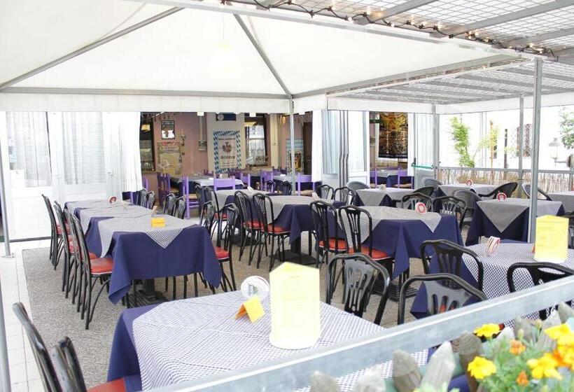 هتل Al Ponte Della Vittoria