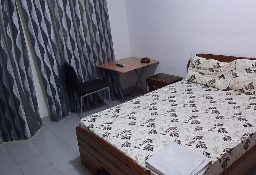 هتل Aziz Residence