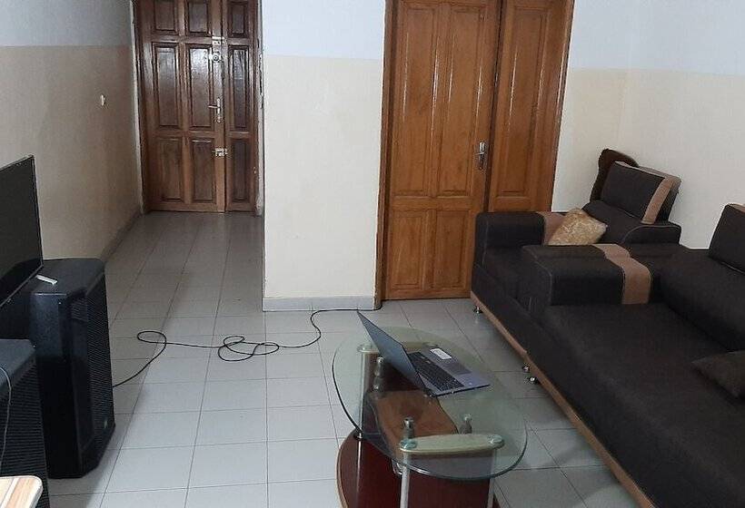 هتل Aziz Residence