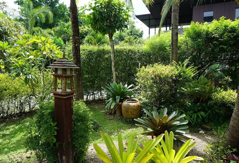 בית מלון כפרי Mae Nai Gardens