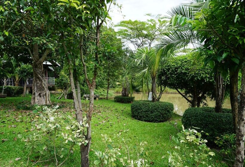 בית מלון כפרי Mae Nai Gardens