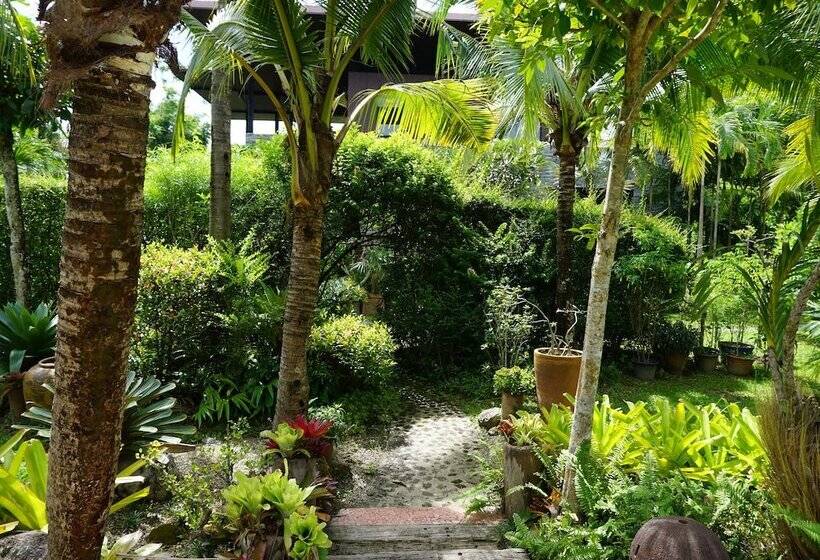 בית מלון כפרי Mae Nai Gardens