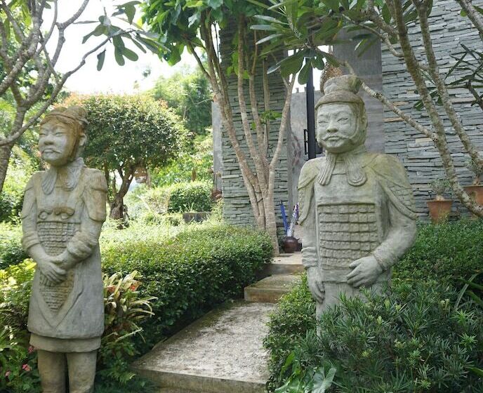 בית מלון כפרי Mae Nai Gardens