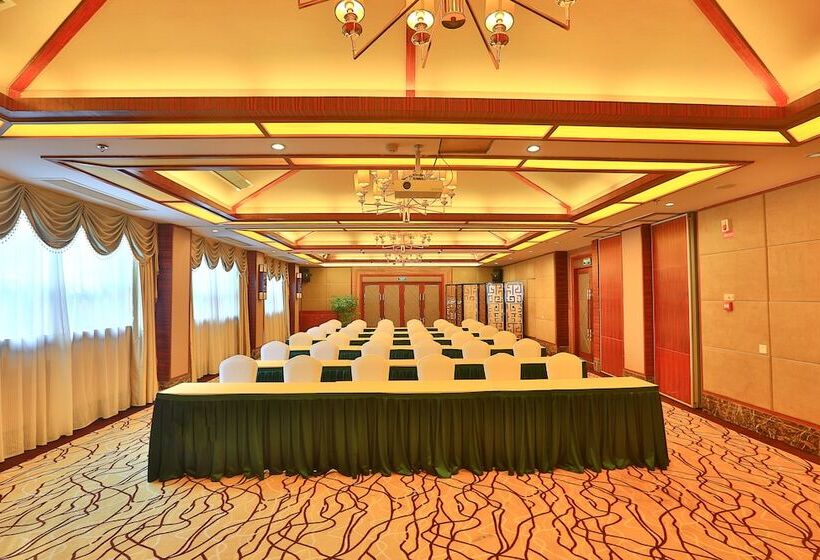 בית מלון כפרי Metropolo Wuyishan Resort