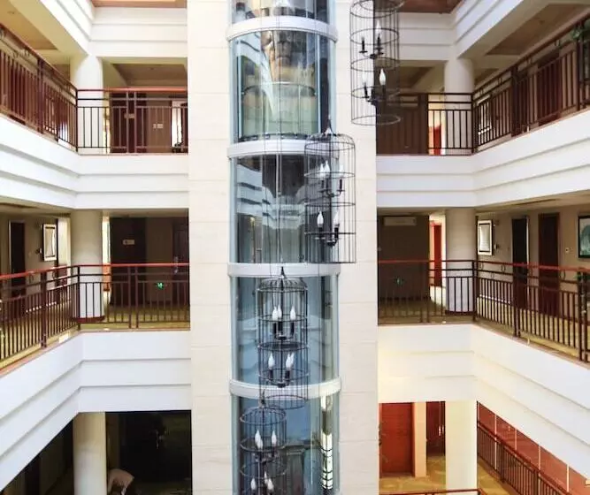 ホテル Metropolo Wuyishan Resort