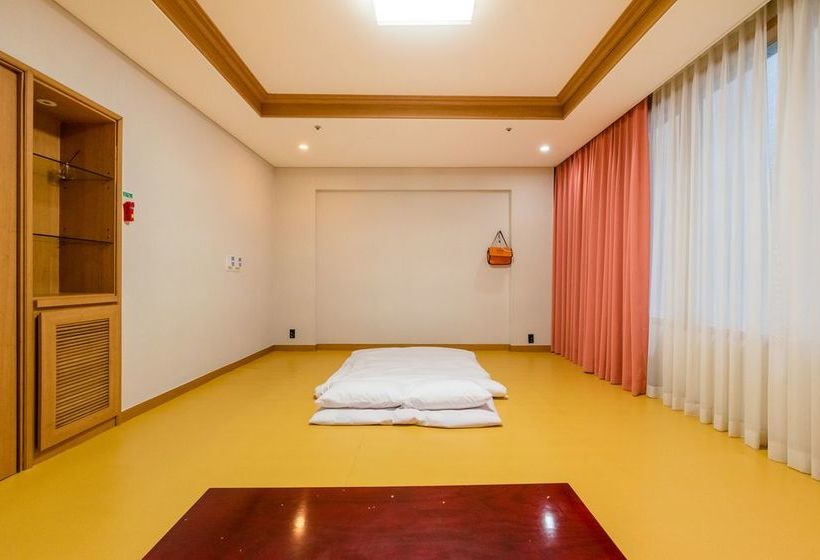 בית מלון כפרי Homefourest