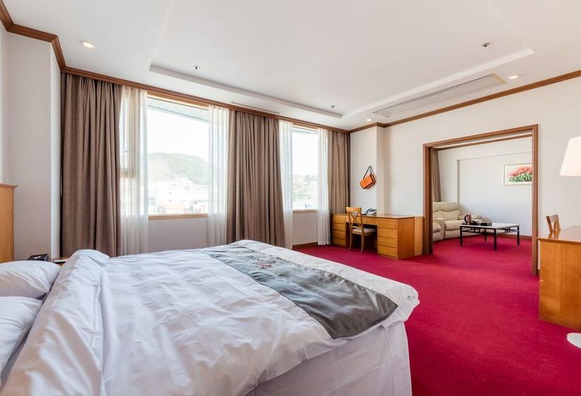 בית מלון כפרי Homefourest