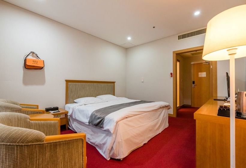 בית מלון כפרי Homefourest