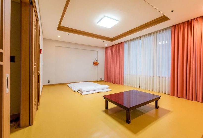 בית מלון כפרי Homefourest