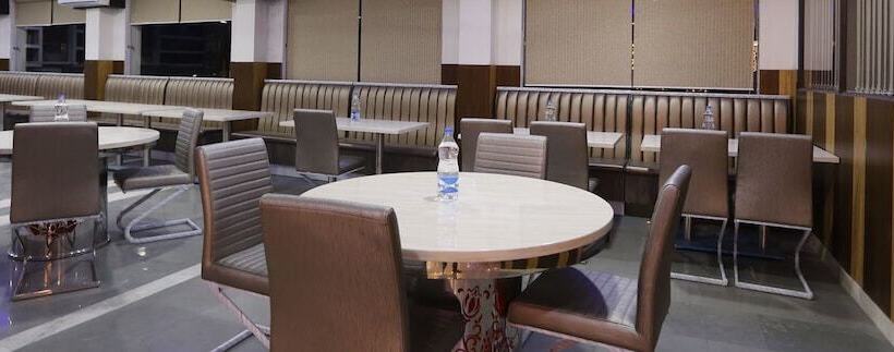 酒店 Paradise Ganga A River Side