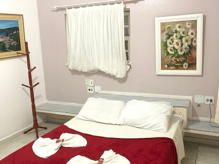 ホテル Pousada Belmare