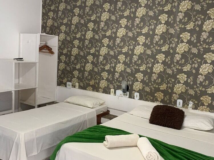 ホテル Pousada Belmare