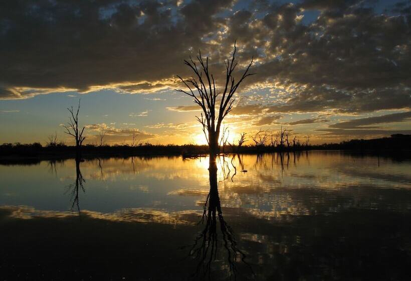 Отель Echo Holiday Parks Waikerie