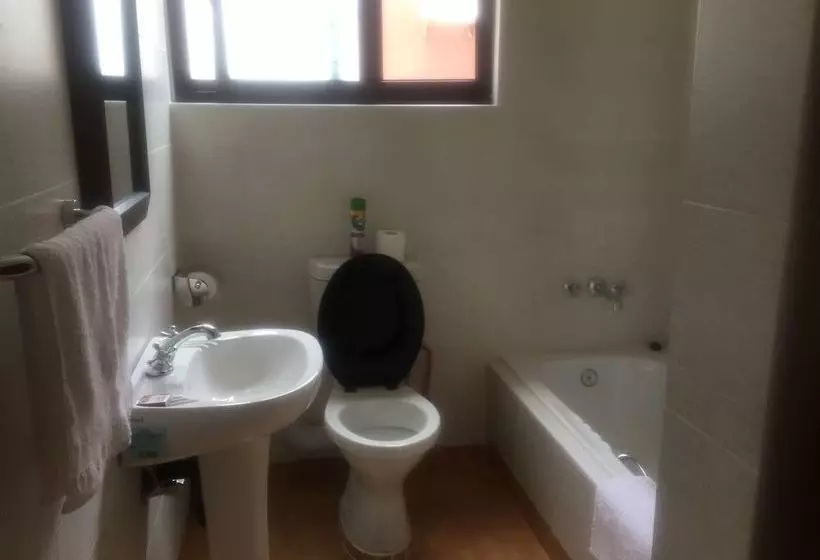 Pension Kaliyangile Guest House