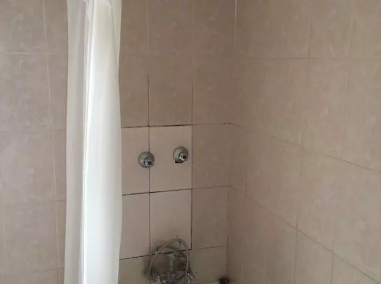 Pension Kaliyangile Guest House