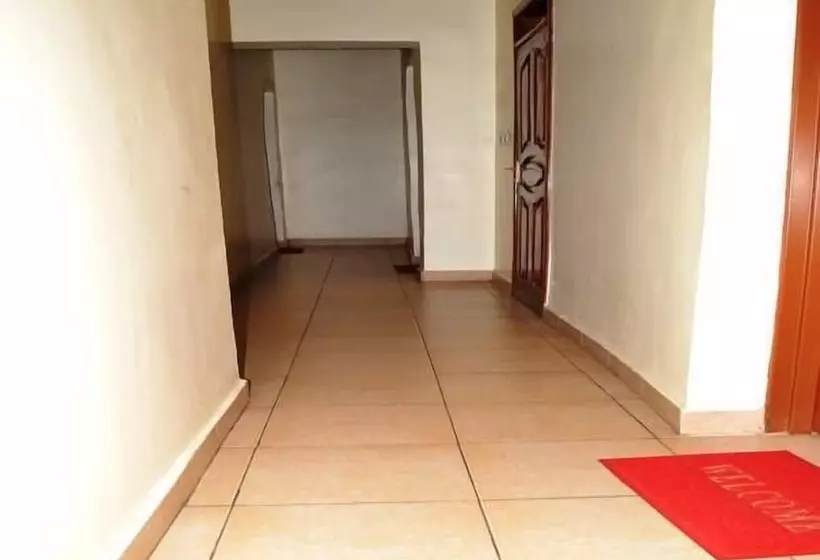 Pension La Difference Guest House