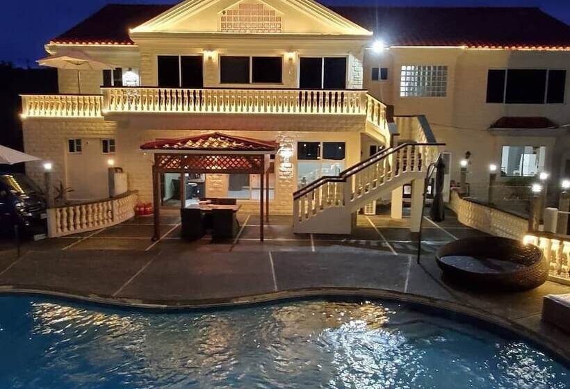 پانسیون Saipan Stay Lounge