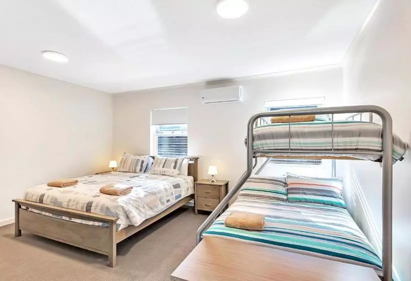 Unwind At The Bunkhouse