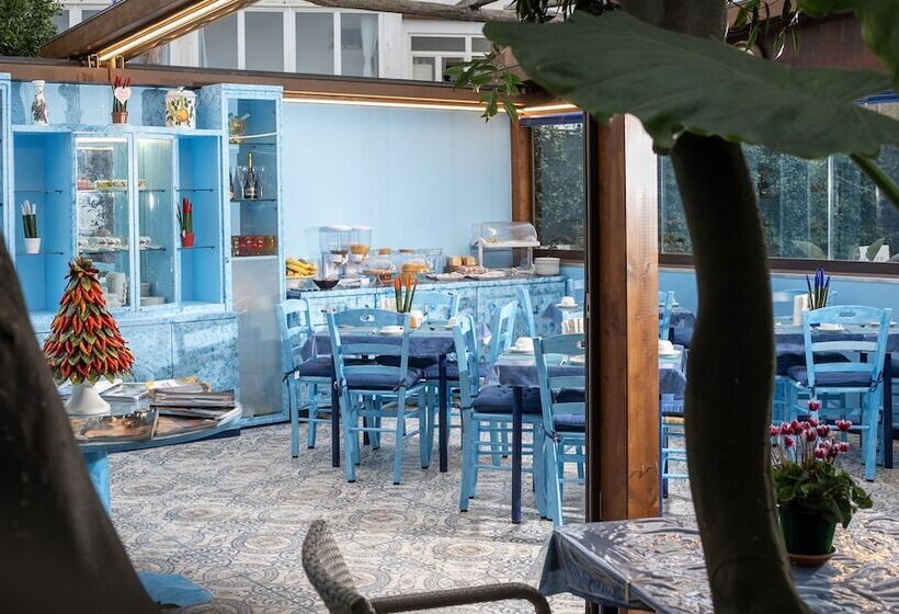 تختخواب و صبحانه Capri Dreaming