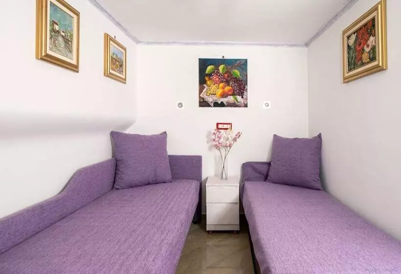 تختخواب و صبحانه Capri Dreaming