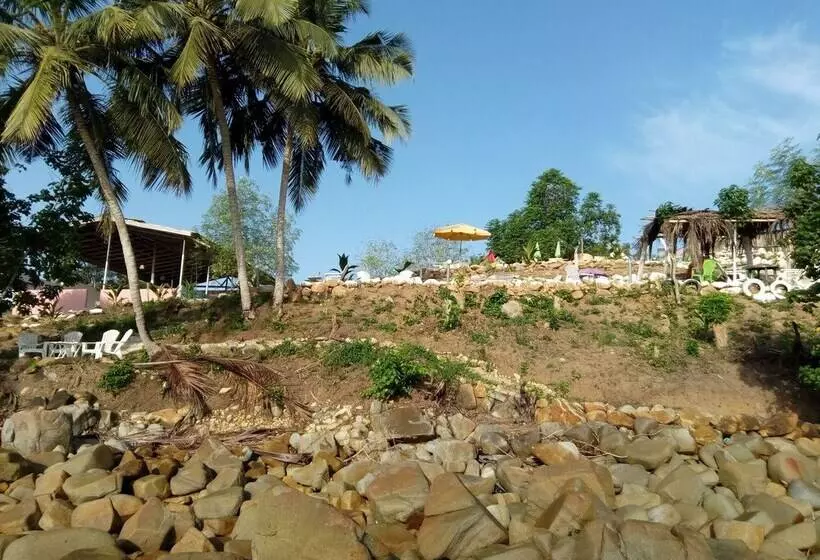 Busua Paradiso Beach Resort