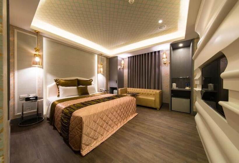 Discovery Motel Yonghe