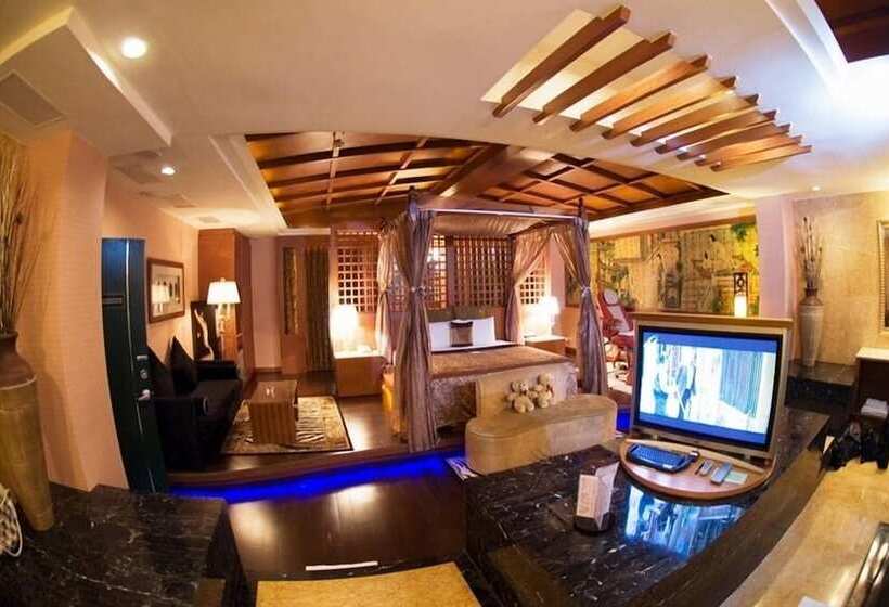 Discovery Motel Yonghe