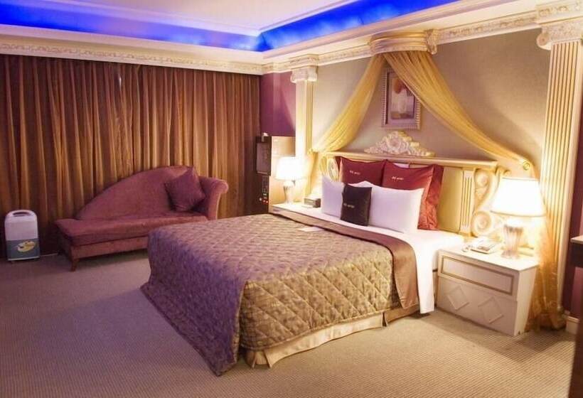 Discovery Motel Yonghe