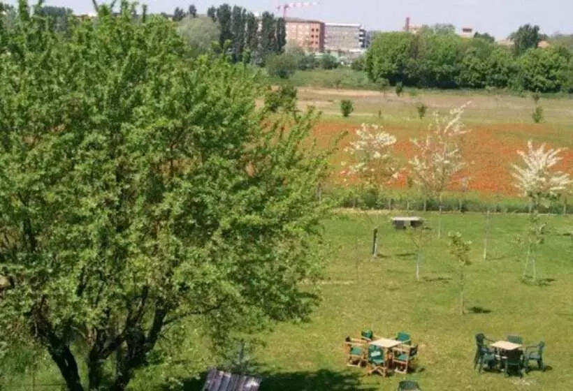 هتل Agriturismo Corte Trincerone