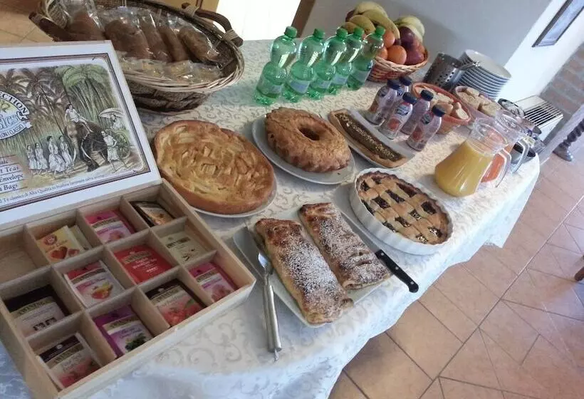 هتل Agriturismo Corte Trincerone