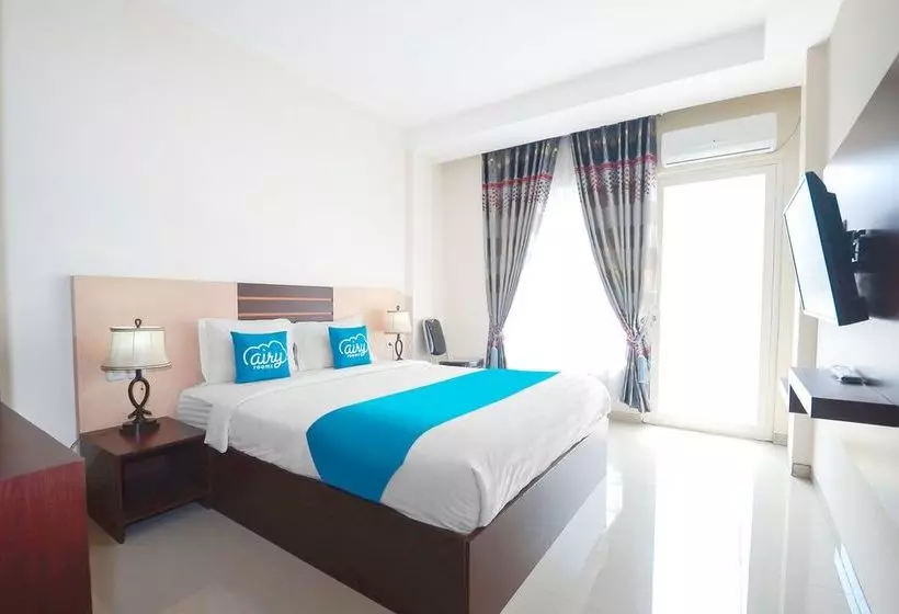 ホテル Airy Eco Syariah Lowokwaru Ikan Gurami Malang