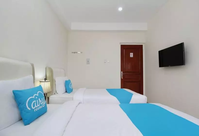 ホテル Airy Eco Syariah Lowokwaru Ikan Gurami Malang