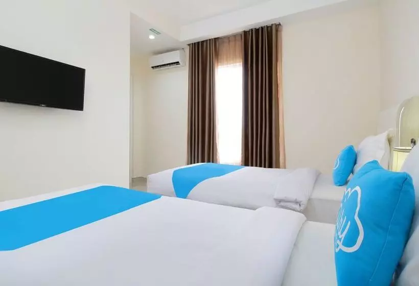 ホテル Airy Eco Syariah Lowokwaru Ikan Gurami Malang