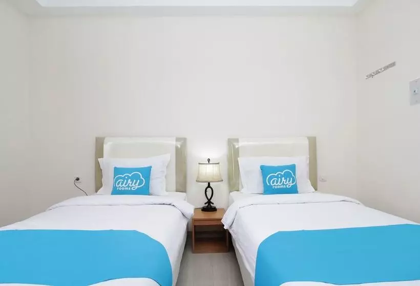 ホテル Airy Eco Syariah Lowokwaru Ikan Gurami Malang