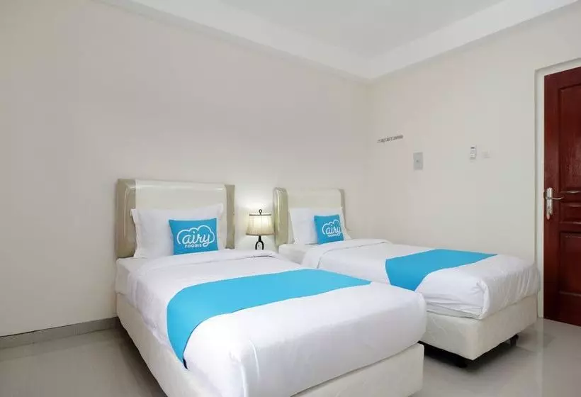 ホテル Airy Eco Syariah Lowokwaru Ikan Gurami Malang