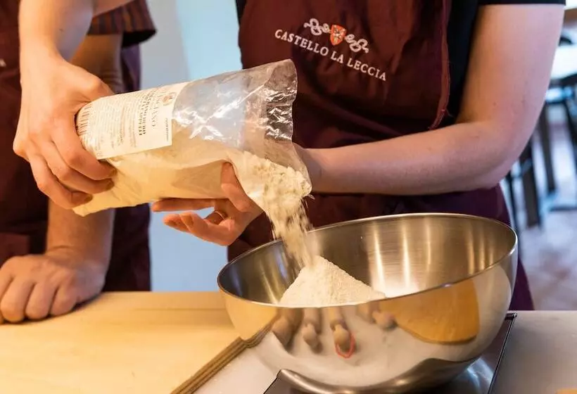 ホテル Castello La Leccia