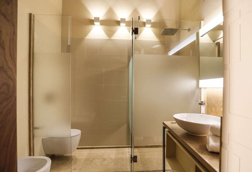 בית מלון כפרי Castello La Leccia