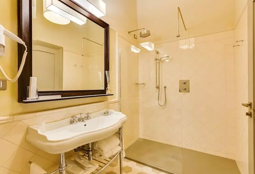 ホテル Castello La Leccia