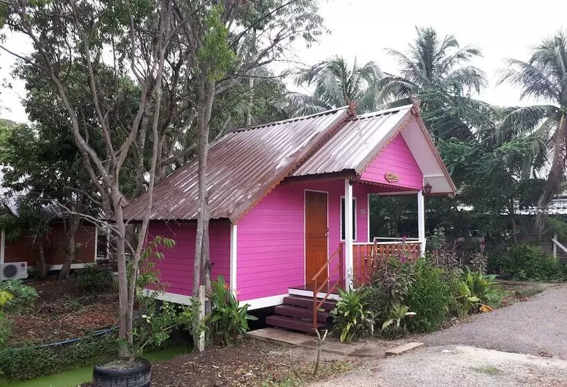 هتل Chokesombat Resort