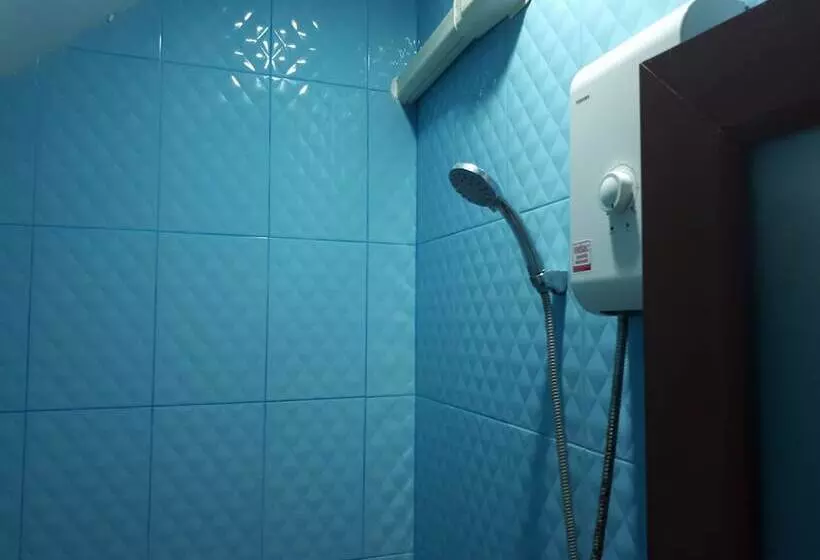 هتل Chokesombat Resort