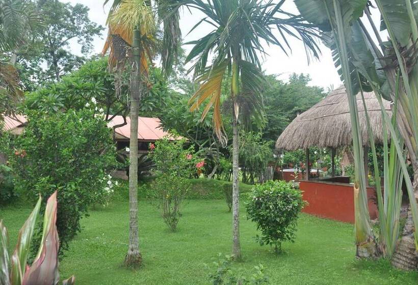 هتل Elephant Camp