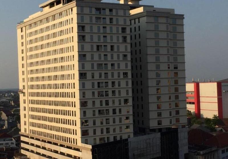 Louis Kienne Hotel Pemuda