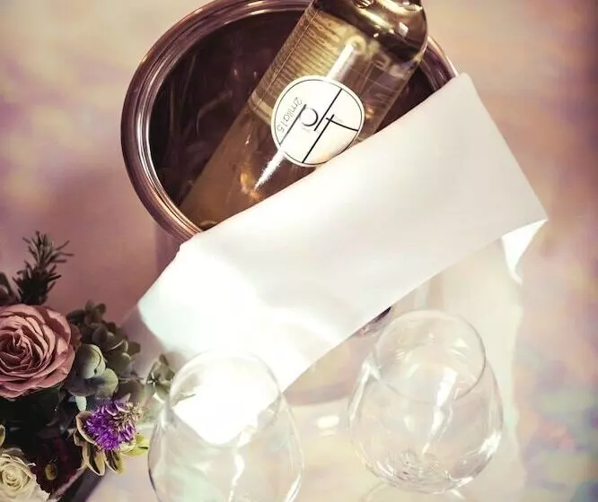 Hotelli Podere La Torre