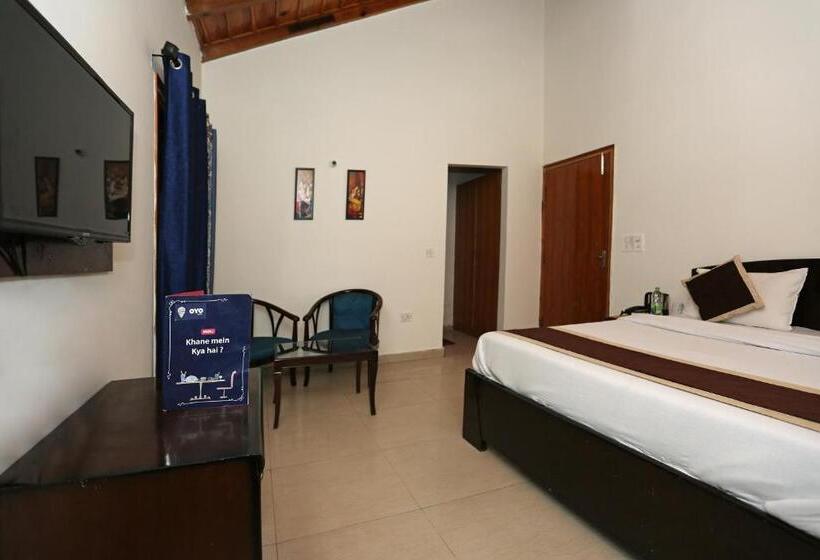 هتل Silver Tree Inn