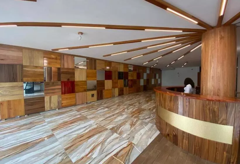 Murex Plaza Hotel & Suites