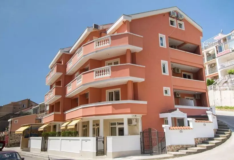 پانسیون Apartments Sofija